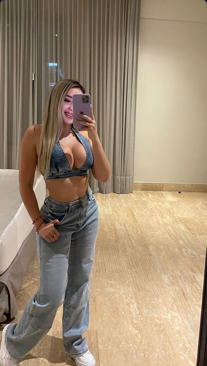 Cami Sofistike Kadın Escort Bayan Nihal