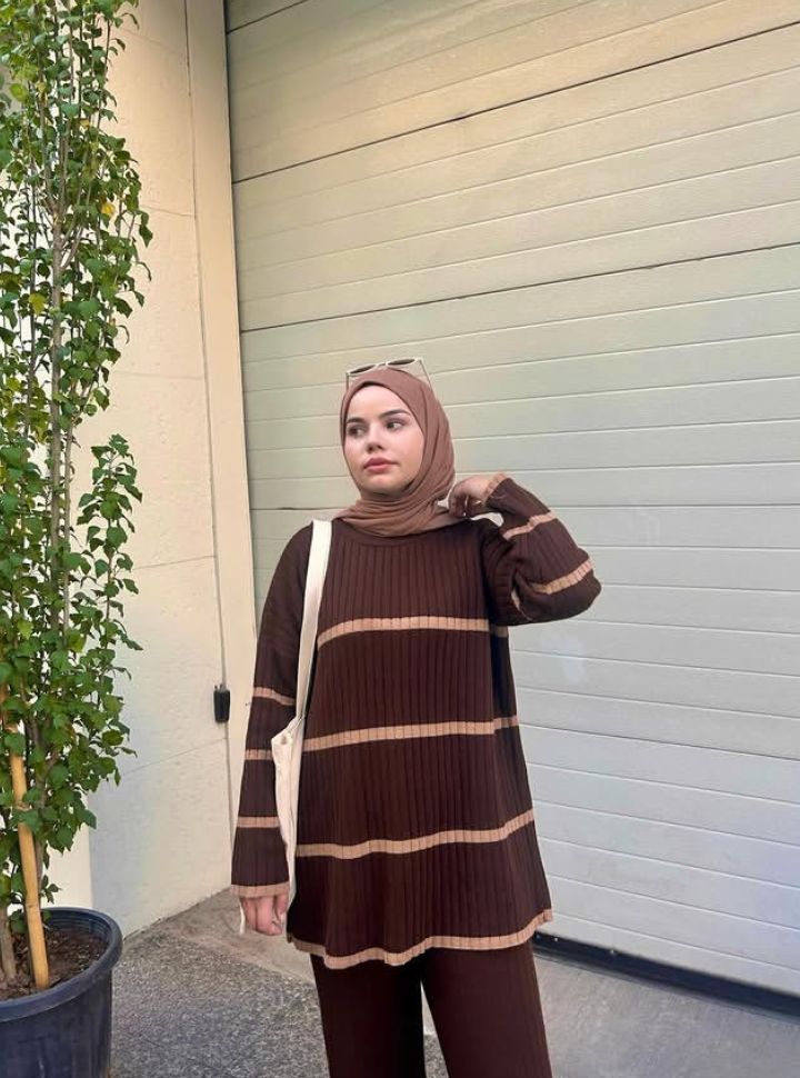 Foça Kendi Evinde Hizmet Veren Bayan Escort İdil
